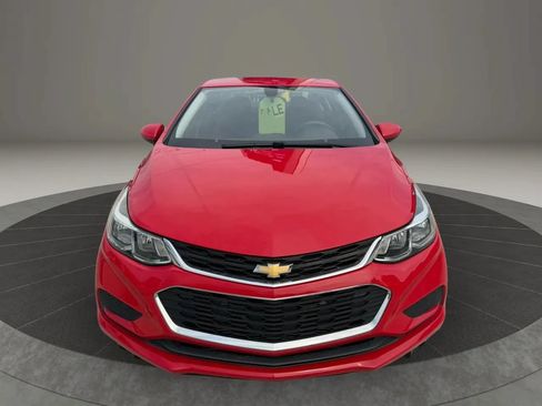 Used 2016 Chevrolet Cruze LS FWD image 2