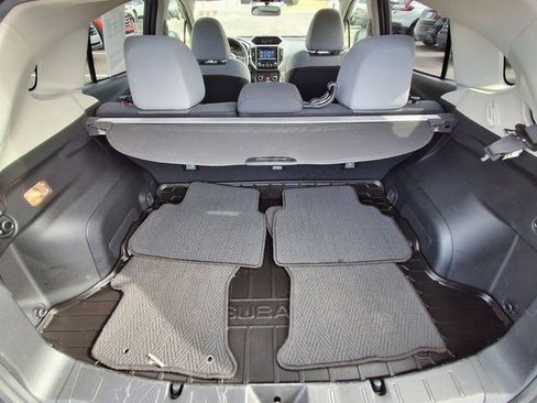 Used 2023 Subaru Crosstrek 2.0i Premium image 12