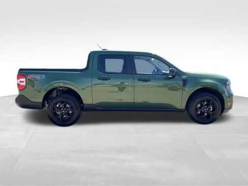 Used 2025 Ford Maverick XLT w/ XLT Luxury Package AWD/4WD image 2
