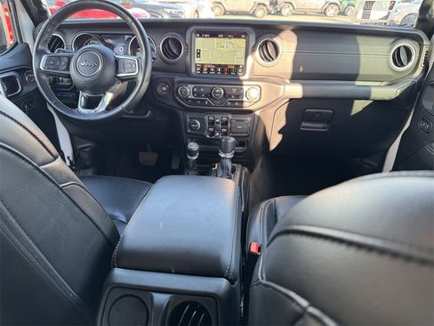 Used 2022 Jeep Wrangler Unlimited Sahara w/ Cold Weather Group image 22