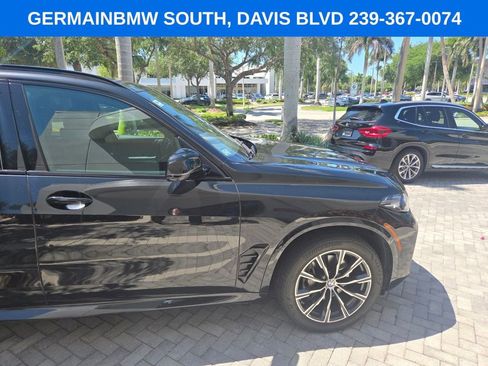 Certified 2024 BMW X5 xDrive40i w/ M Sport Package AWD/4WD image 15