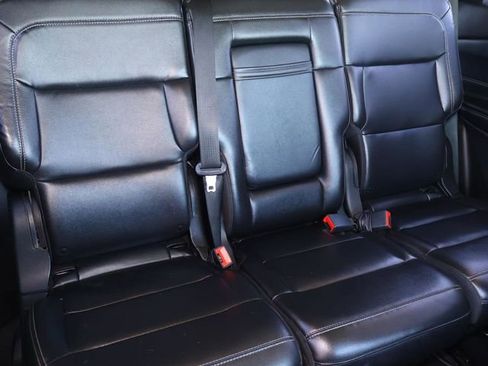 Used 2020 Ford Explorer XLT w/ Equipment Group 202A RWD image 21