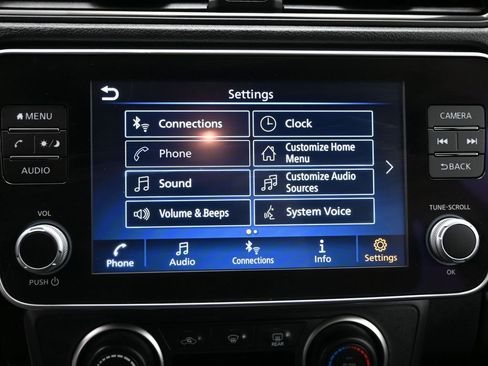 Used 2023 Nissan Leaf S image 20