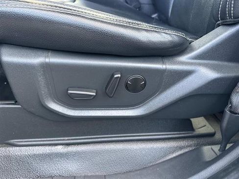 Used 2022 Ford F250 Lariat w/ Lariat Value Package image 10