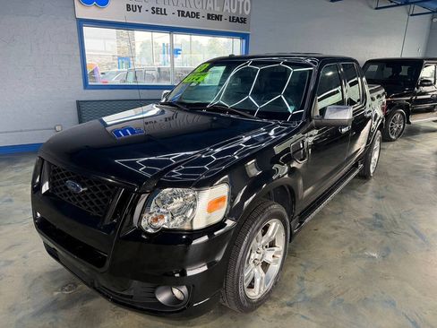 Used 2010 Ford Explorer Sport Trac Adrenalin AWD/4WD image 4