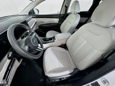 Used 2025 Hyundai Tucson SEL image 13