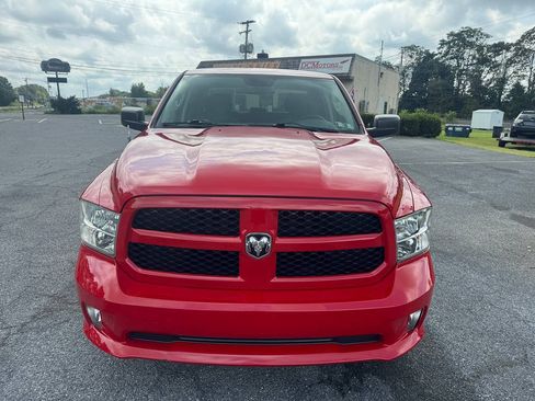 Used 2014 RAM 1500 Express AWD/4WD image 10