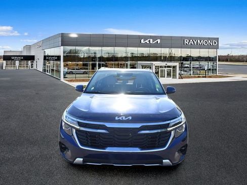 Used 2024 Kia Seltos EX AWD/4WD image 8