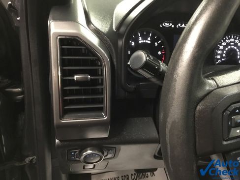 Used 2017 Ford F150 XLT w/ Equipment Group 302A Luxury image 28