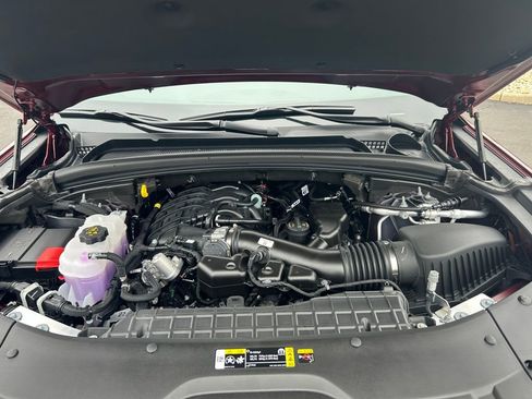 New 2025 Jeep Grand Cherokee L Limited image 9