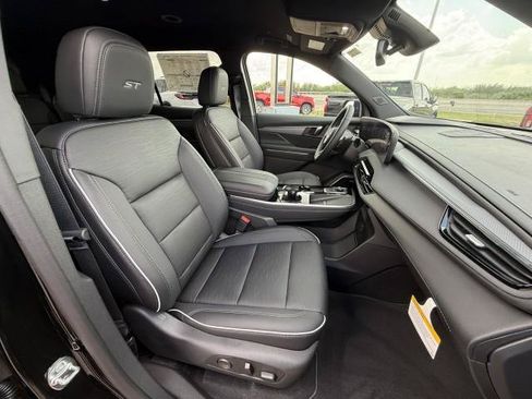 New 2026 Buick Enclave Sport Touring FWD image 42
