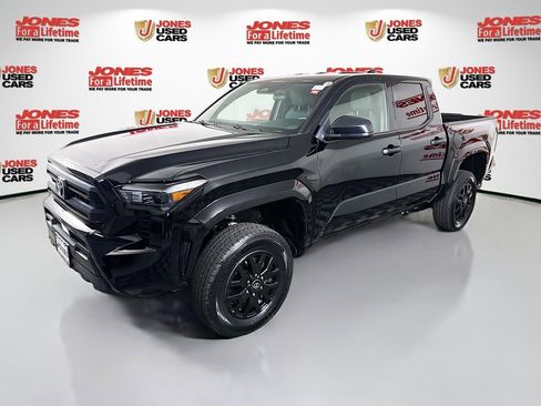 Certified 2024 Toyota Tacoma SR w/ SR Upgrade Package AWD/4WD image 12