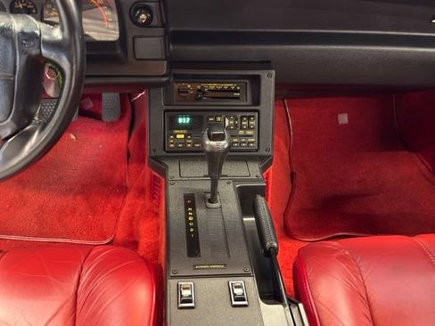 Used 1992 Chevrolet Camaro Z28 RWD image 11