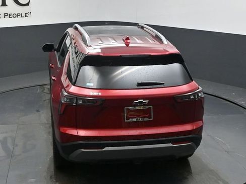 New 2026 Chevrolet Equinox LT w/ Convenience Package II FWD image 35