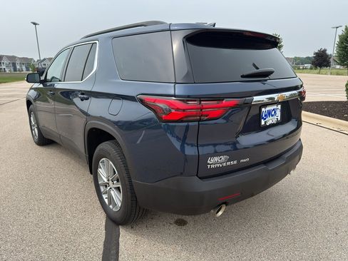 Used 2023 Chevrolet Traverse LT AWD/4WD image 3