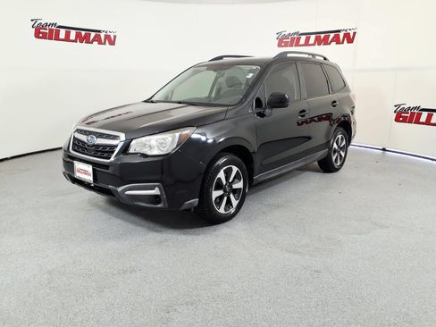 Used 2018 Subaru Forester 2.5i Premium AWD/4WD image 3