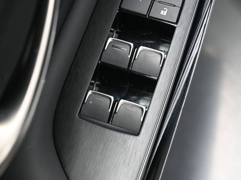 Used 2025 Lexus ES 350 w/ Accessory Package (Z1) FWD image 14