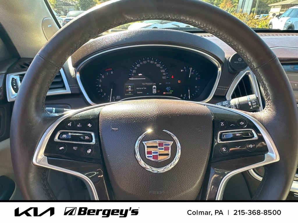 Used 2015 Cadillac SRX Luxury w/ Driver Awareness Package FWD image 17