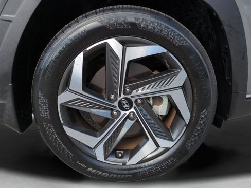 Certified 2024 Hyundai Tucson SEL w/ Convenience Package FWD image 28