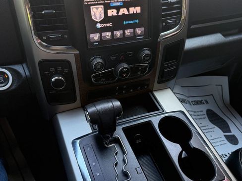 Used 2013 RAM 1500 Laramie w/ Convenience Group AWD/4WD image 26