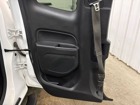 Used 2021 Chevrolet Colorado LT w/ Fleet Safety Package RWD image 23