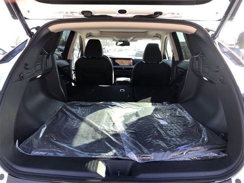 Certified 2025 Nissan Murano SL image 16