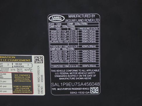 Certified 2025 Land Rover Range Rover Sport SE AWD/4WD image 40