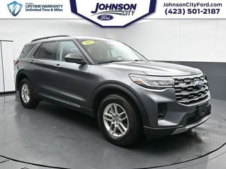 Certified 2025 Ford Explorer Active AWD/4WD video 2