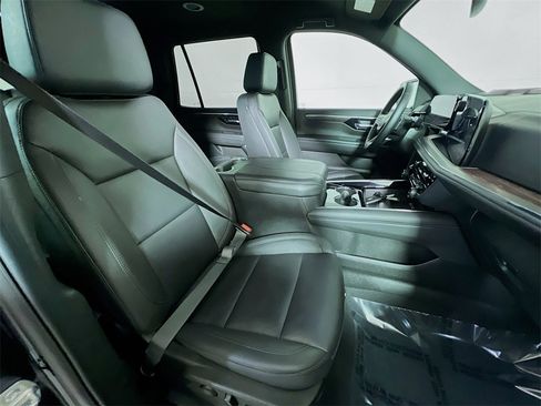 Used 2025 Chevrolet Tahoe Z71 image 23