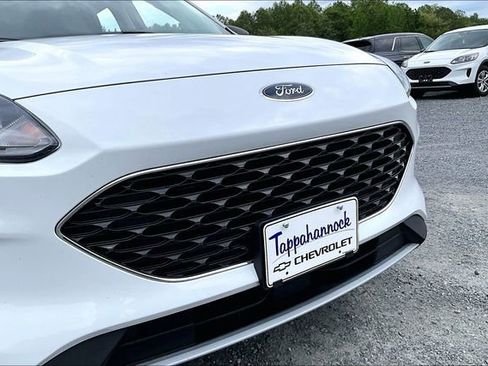 Used 2022 Ford Escape SE w/ Convenience Package image 29