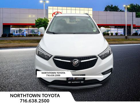 Used 2018 Buick Encore Sport Touring AWD/4WD image 5