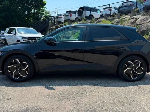 Used 2023 Hyundai Ioniq 5 SEL RWD image 2