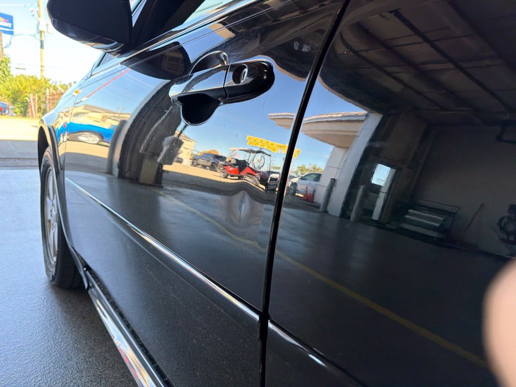 Used 2011 Chevrolet Impala LT FWD image 15