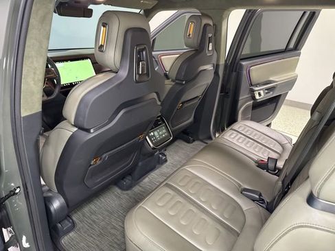 Used 2023 Rivian R1S Launch Edition AWD/4WD image 25