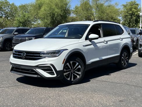 Used 2023 Volkswagen Tiguan S FWD image 31