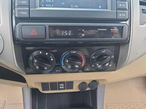 Used 2013 Toyota Tacoma 4x4 Double Cab w/ SR5 Pkg image 24