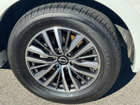 Used 2024 Nissan Armada SL w/ Cargo Package image 27