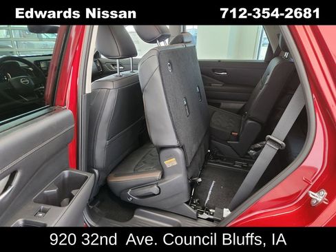 New 2026 Nissan Pathfinder Platinum w/ Cargo Package image 20