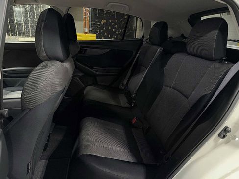 Used 2021 Subaru Crosstrek 2.0i AWD/4WD image 17