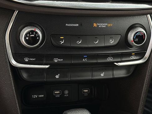 Used 2020 Hyundai Santa Fe SEL FWD image 14