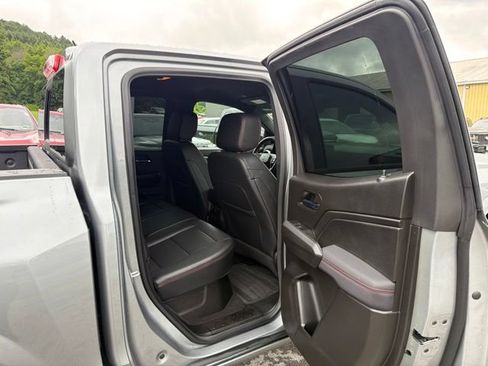 Used 2026 Chevrolet Colorado Z71 w/ Z71 Convenience Package 2 AWD/4WD image 41