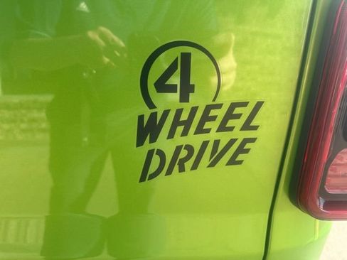 New 2025 Jeep Gladiator Willys image 10