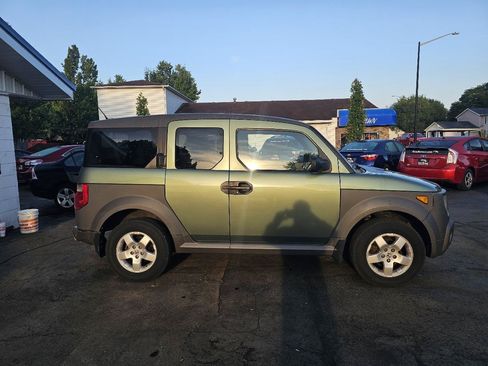 Used 2005 Honda Element EX image 13