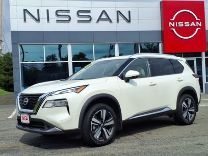 Used 2023 Nissan Rogue SL w/ SL Premium Package