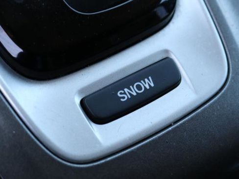 Used 2018 Honda Pilot EX image 17