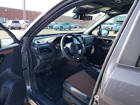 Used 2026 Subaru Forester Touring AWD/4WD image 22