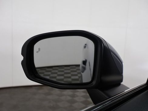Used 2025 Honda CR-V EX-L image 38