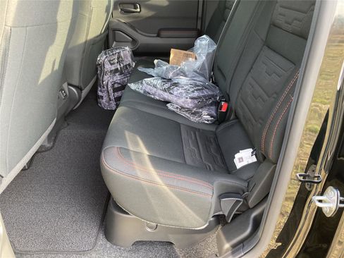 New 2026 Nissan Frontier PRO-4X w/ Pro-4x Convenience Package image 30