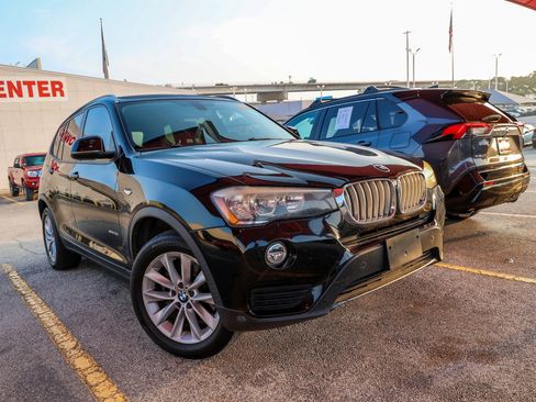 Used 2017 BMW X3 sDrive28i RWD image 6