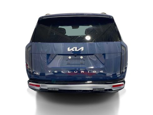 New 2027 Kia Telluride SX FWD image 3